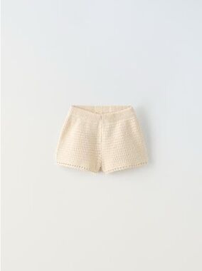 Zara Cream floral Knit Shorts for Kids SIZE 3 YR